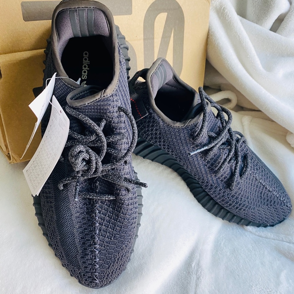 Yeezy 350 Black